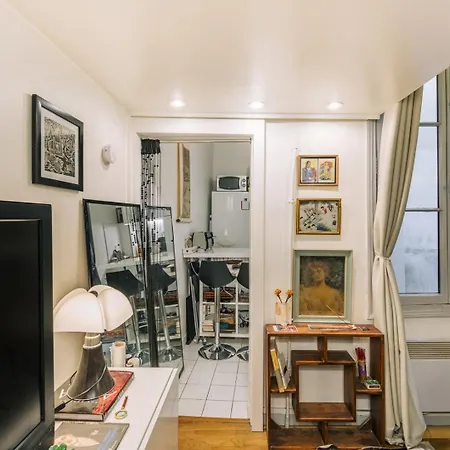Guestready - Cosy Mezzanine In Apartment Paris